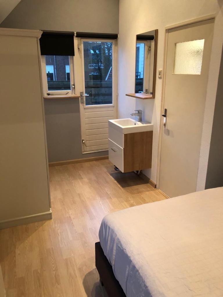 De Vrije Vogel Apartment *